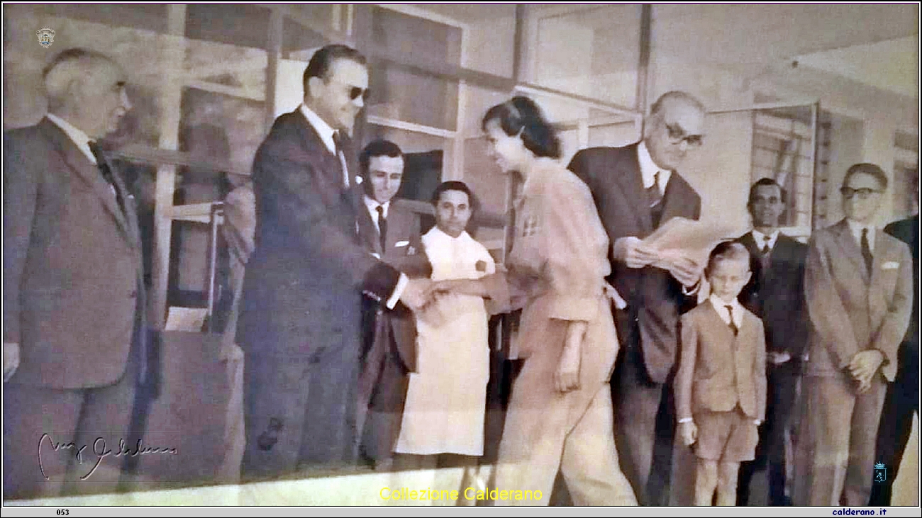 Biagio Vitolo, Stefano Rivetti, Esterina Diodato - premiata con una Lambretta - e Oreste Rivetti 1959.jpg