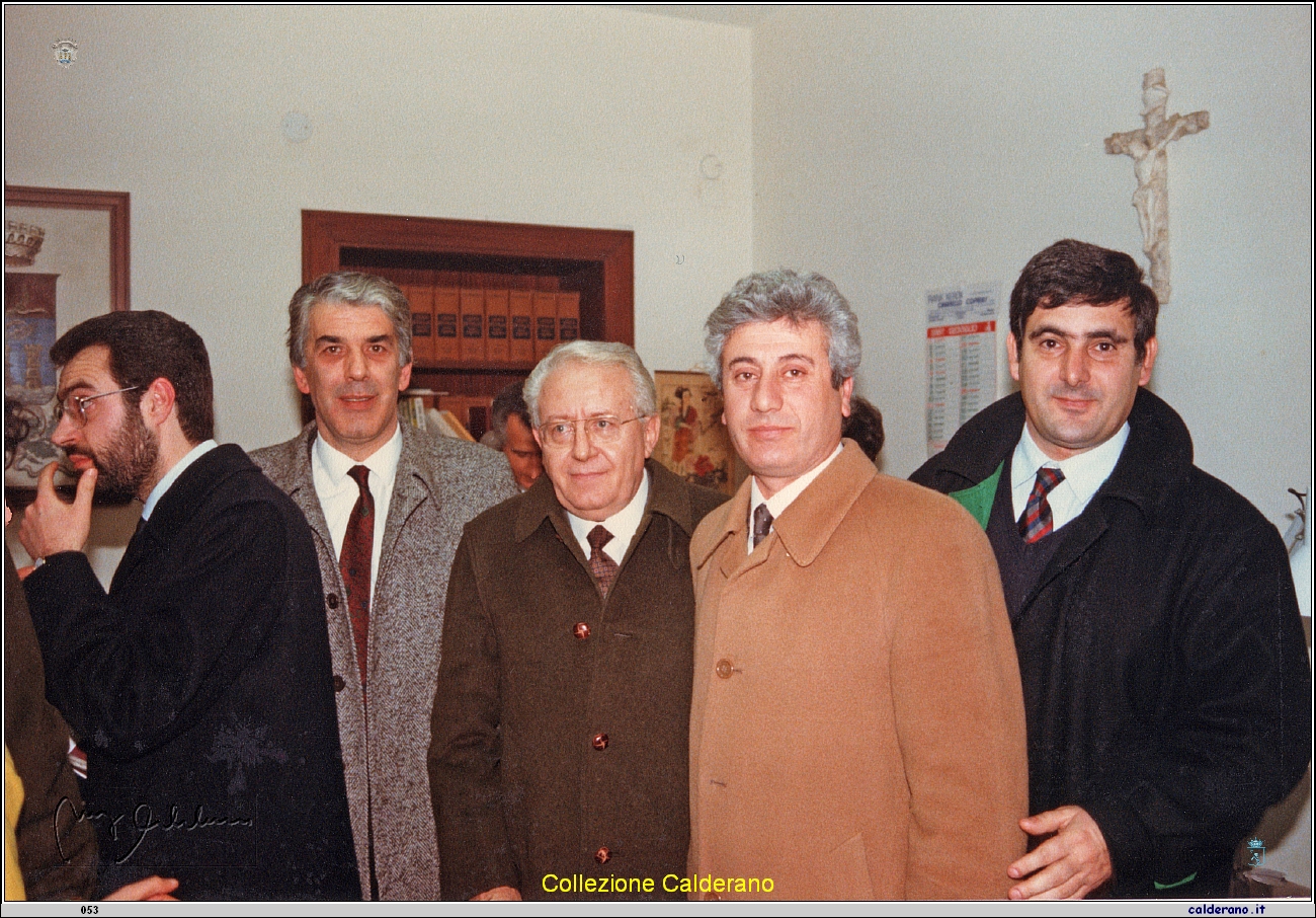 Giuseppe Zamberletti con Pietro Limongi, Francesco Schettino e Miguel Montesano 1986.jpg