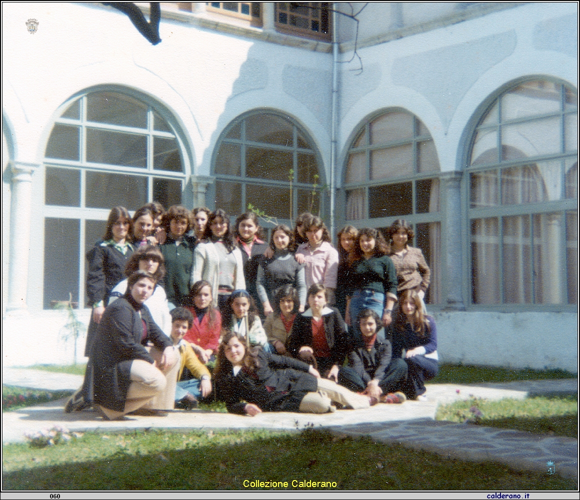 Alunne del Magistrale 1977.jpeg