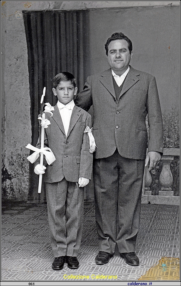 Prima Comunione di Juan Montesano con Vincenzo Limongi.jpeg