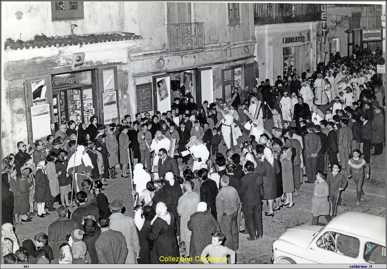 Via Crucis .jpeg