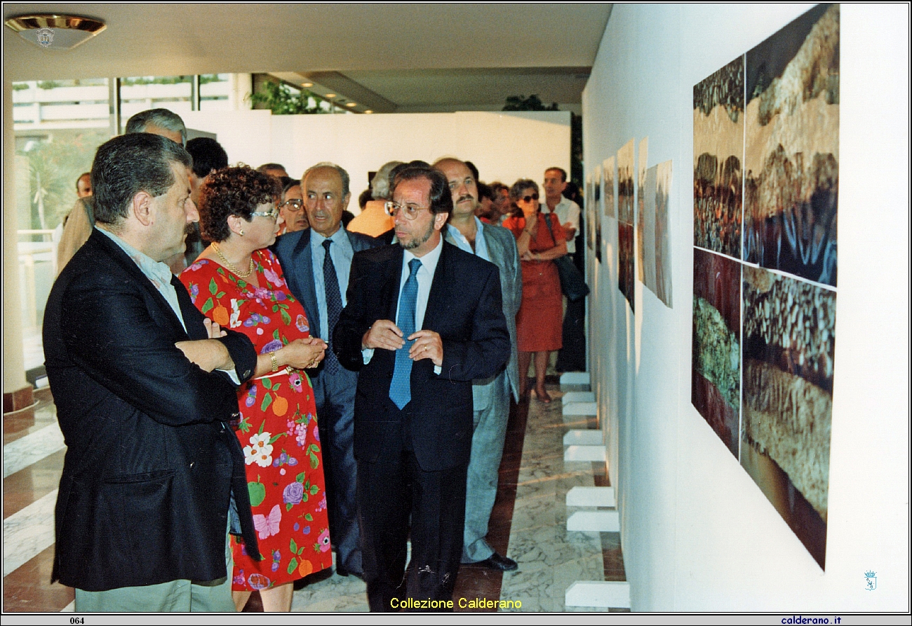 Inaugurazione Mostra Archeologica Subaquea - Ancore - 1991 con Mario Di Trani, Paola Bottini e Francesco Sisinni 2.jpeg
