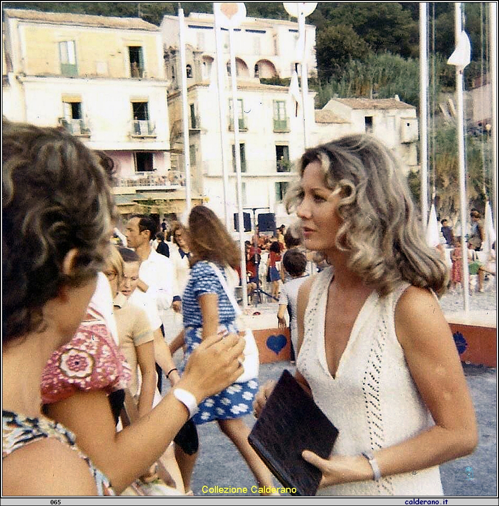 Emma Danieli al Porto per Giochi all'aria aperta.jpg