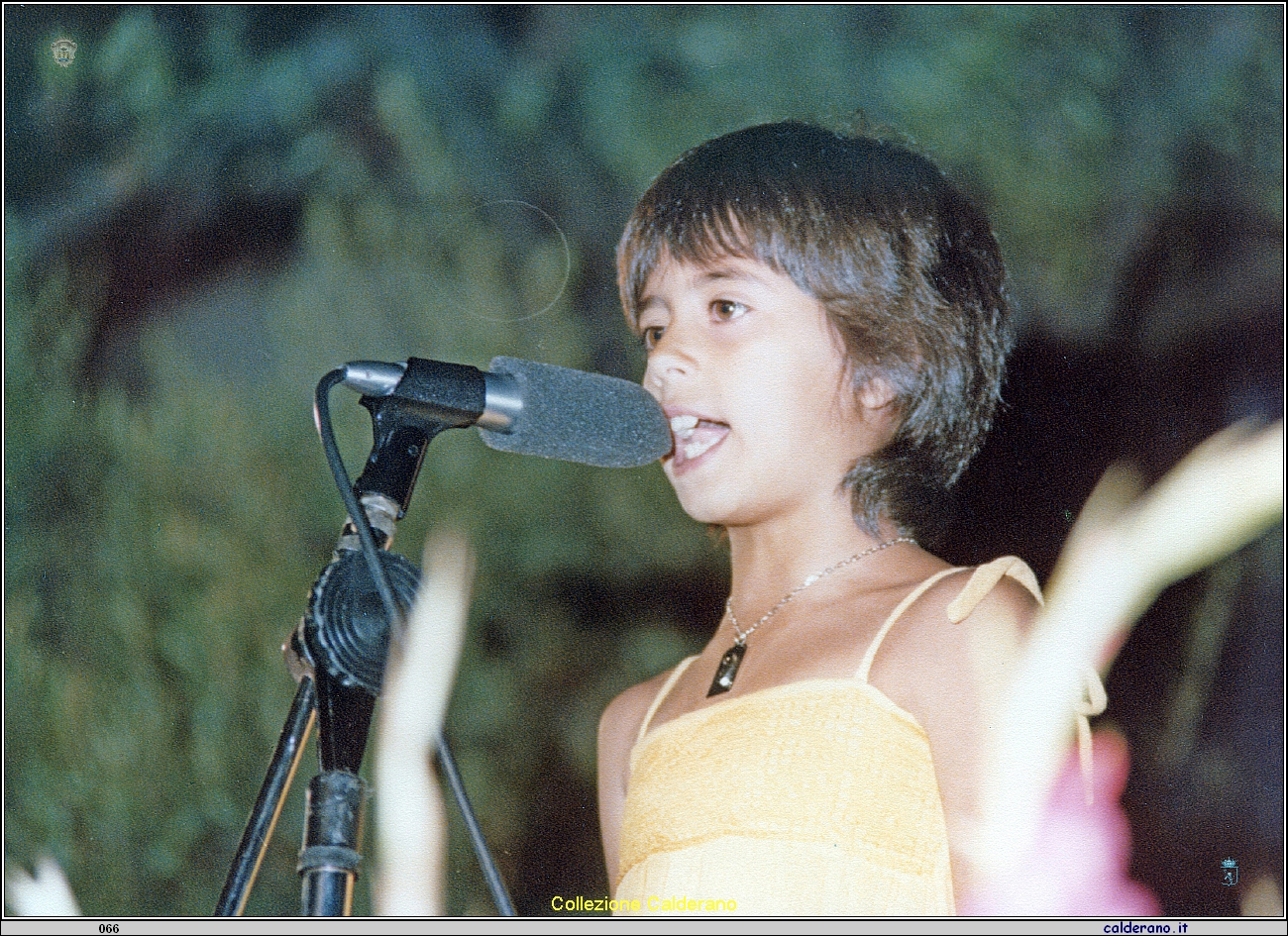 Cantante 1979 1.jpeg