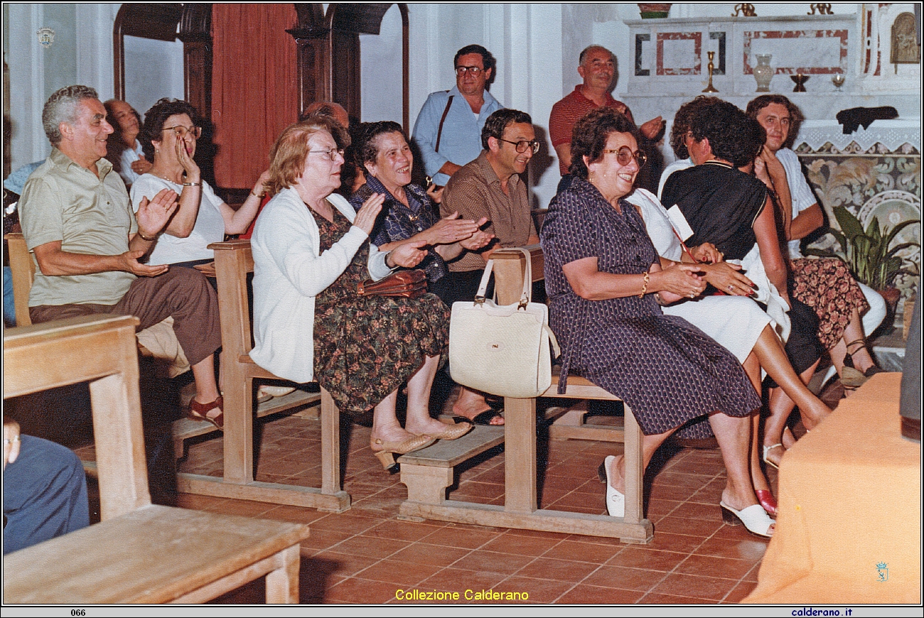 Pubblico ad un Concerto in Chiesa Madre 1983 1.jpeg