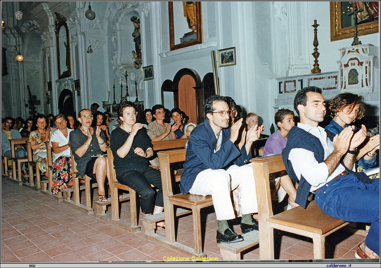 Pubblico al concerto di Floriana Liberatore e Gabriella D'Amico 1993 4.jpeg