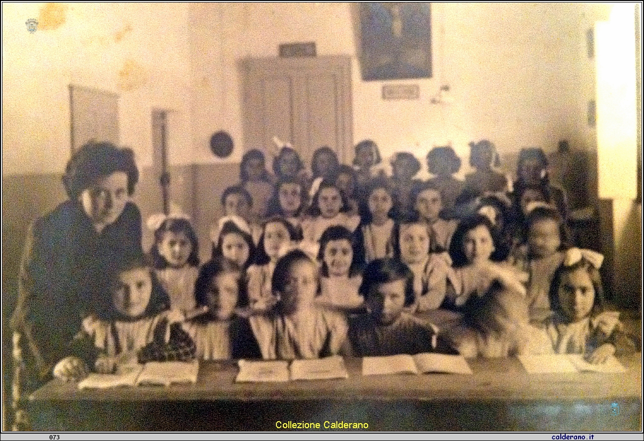 Scuole elementari ai Cappuccini.jpg