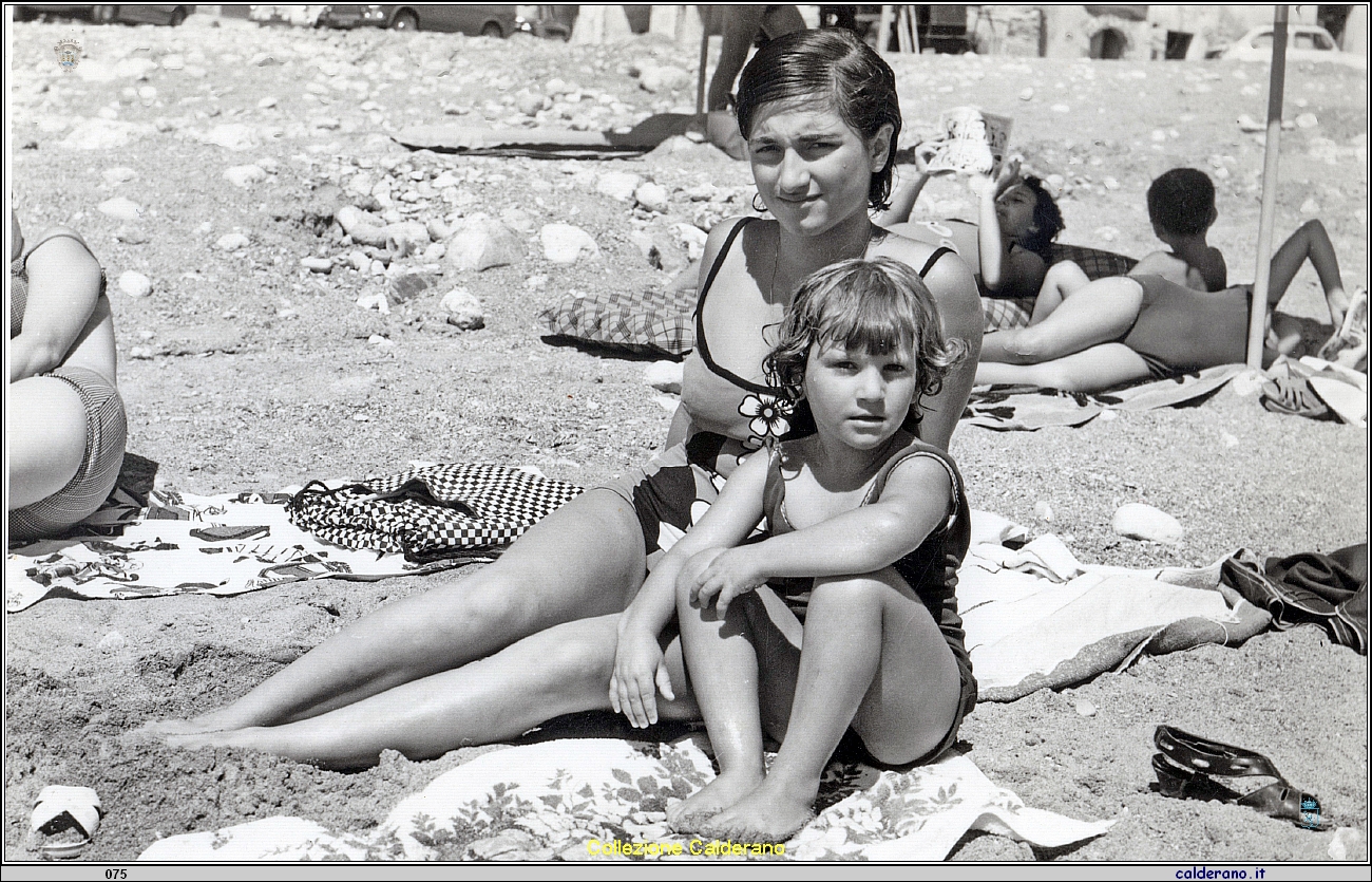 Gina e Bice Avigliano 1966.jpeg