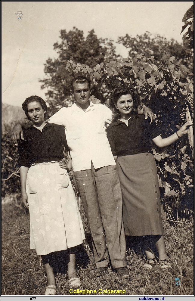 Vincenza, Felice e Maria Rosa Zaccaro 1954.jpeg
