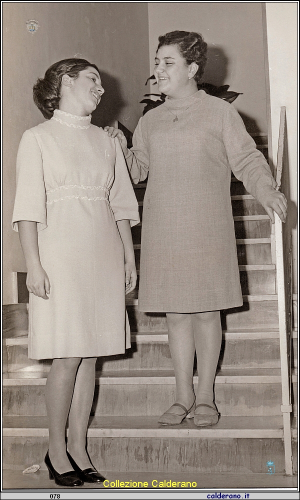 Gina e Maria Grazia Avigliano Aprile 1968.jpeg