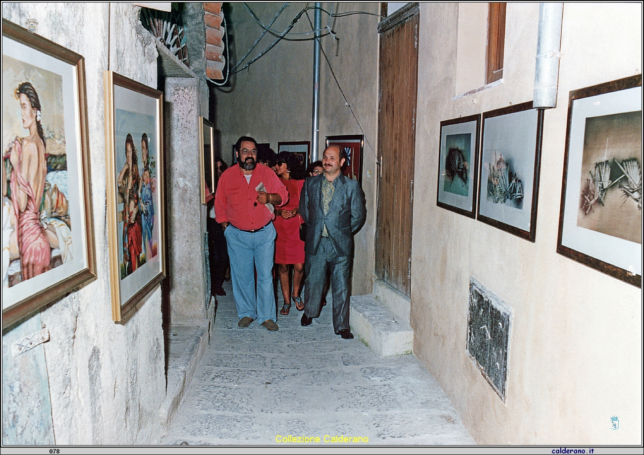 Mostra Filo d'Arianna con Luigi Memoli e il Sindaco Antonio Brando 1992 11.jpeg