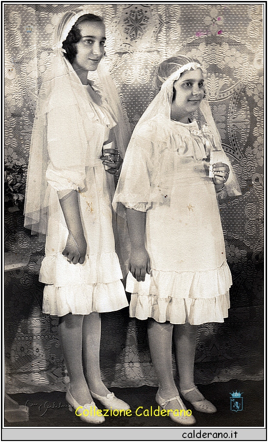 Tris e Rosy Cafiero Liberatore prima comunione.jpeg