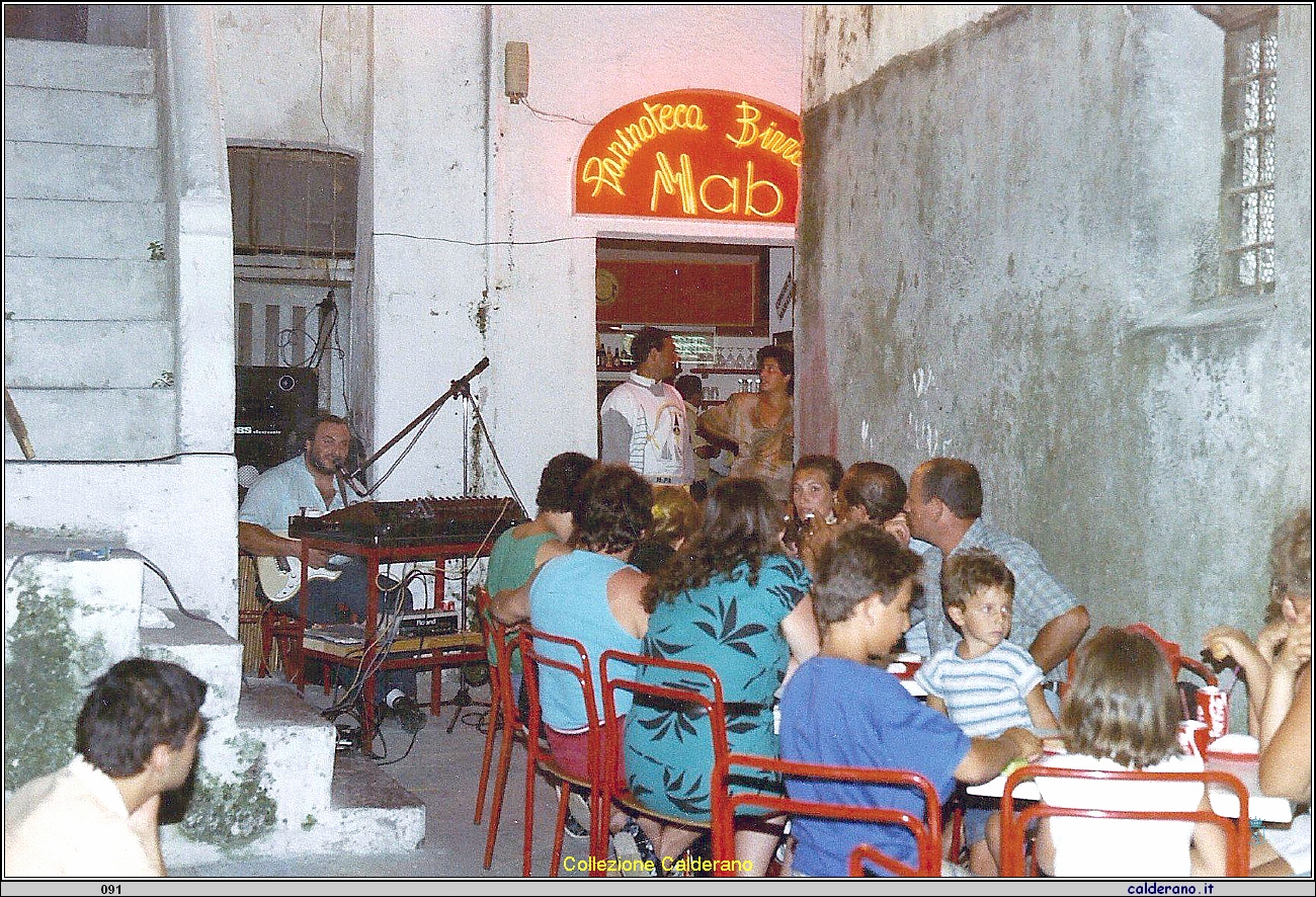 La Paninoteca e Birreria MAB.jpg