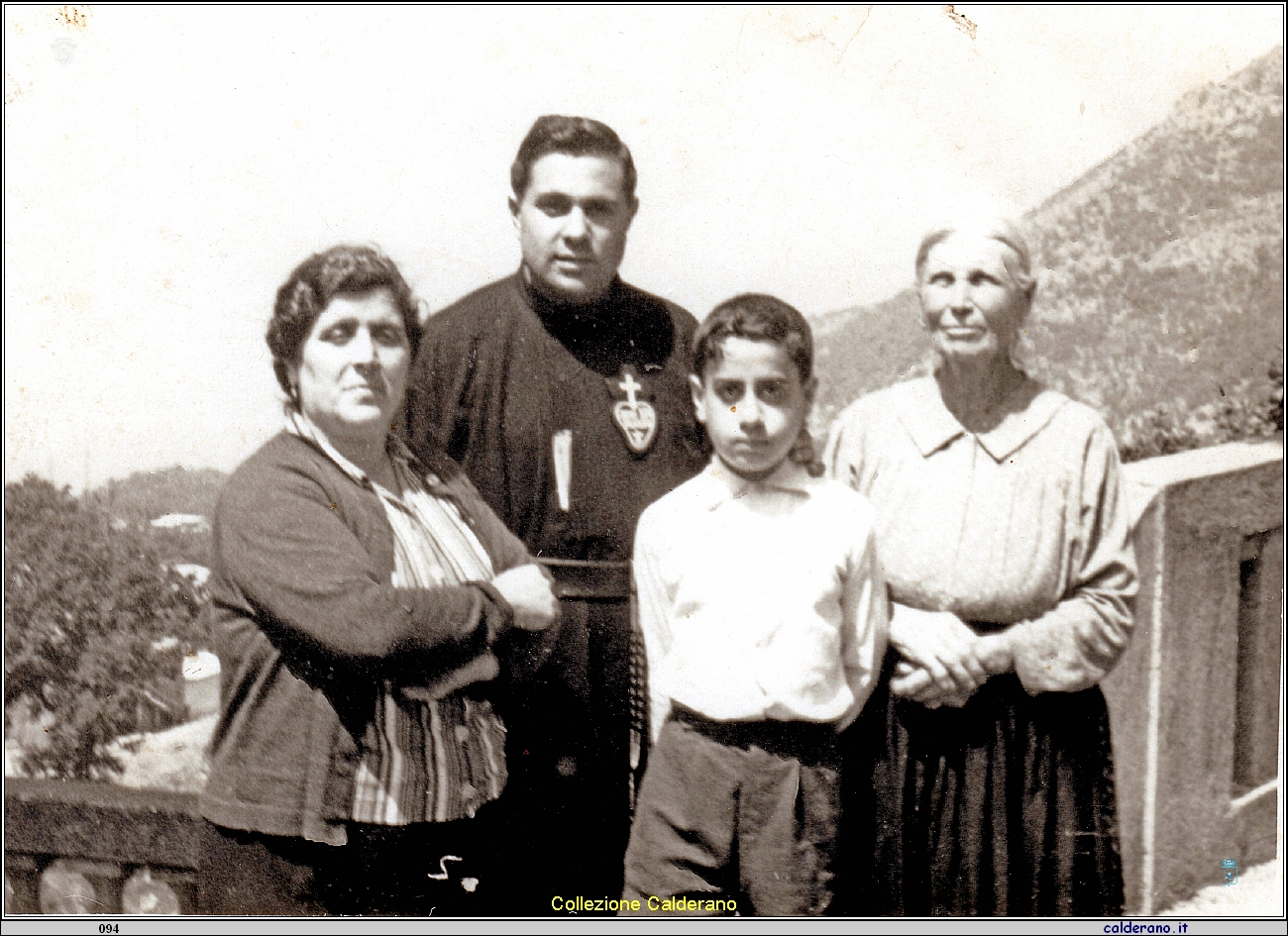 Anna Iannini e Sergio De Nicola con un Passionista.jpeg