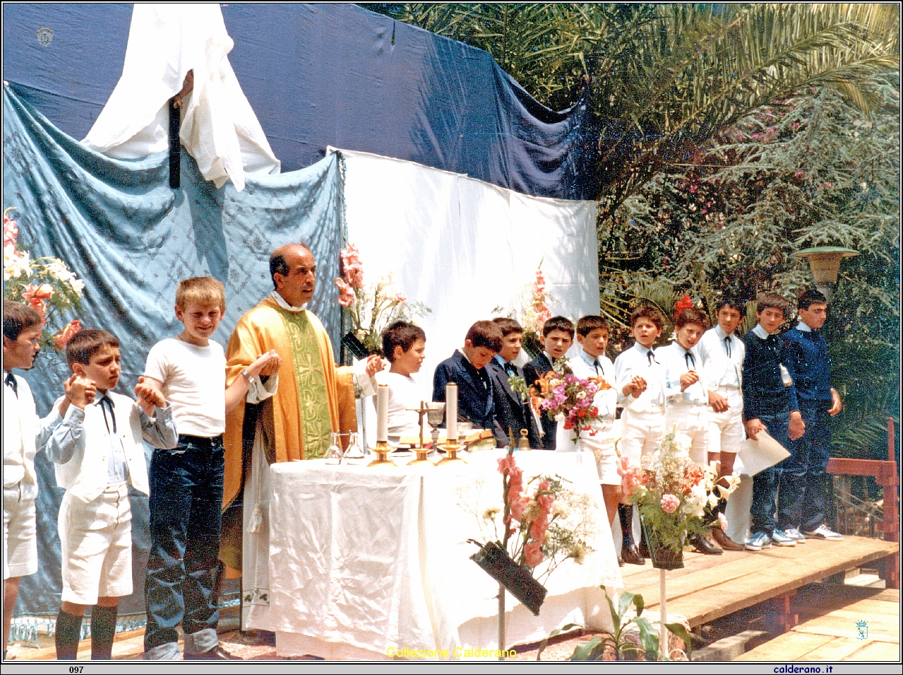 Colonia di Fiunicello - Prime Comunioni con Don Vincenzo 2.jpeg