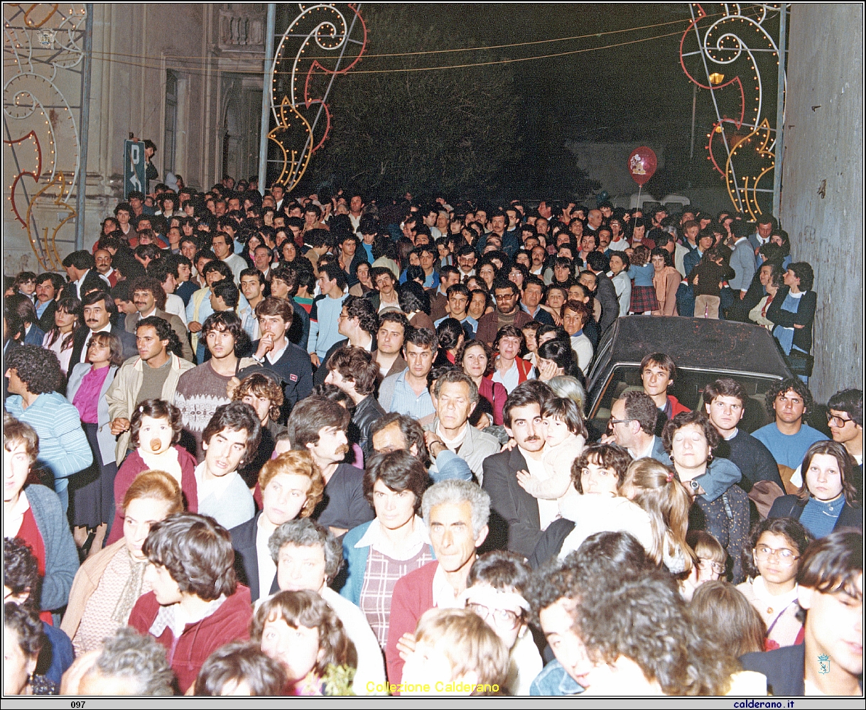 Pubblico nel Concerto Franco Califano - Festa di San Biagio 1982 8.jpeg