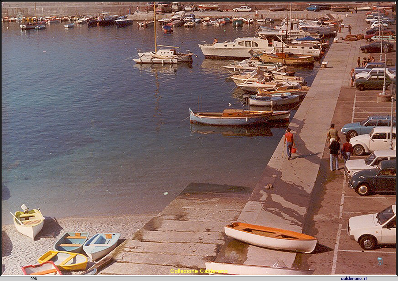 Banchina del Porto dei primi anni '70.jpg