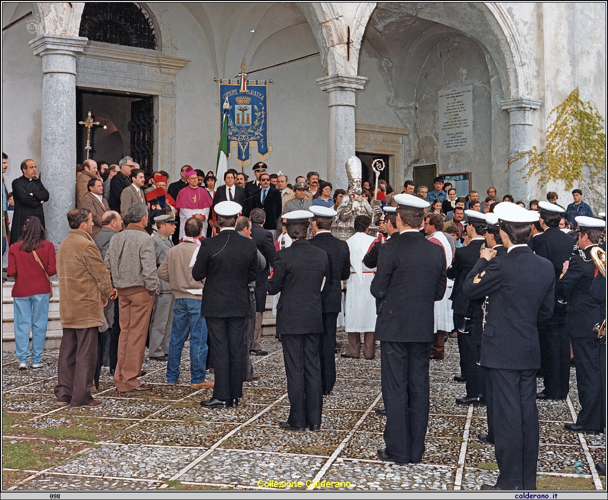 La Statua di San Biagio sale dal Porto con la Banda Musicale della Marina Militare 3.jpeg