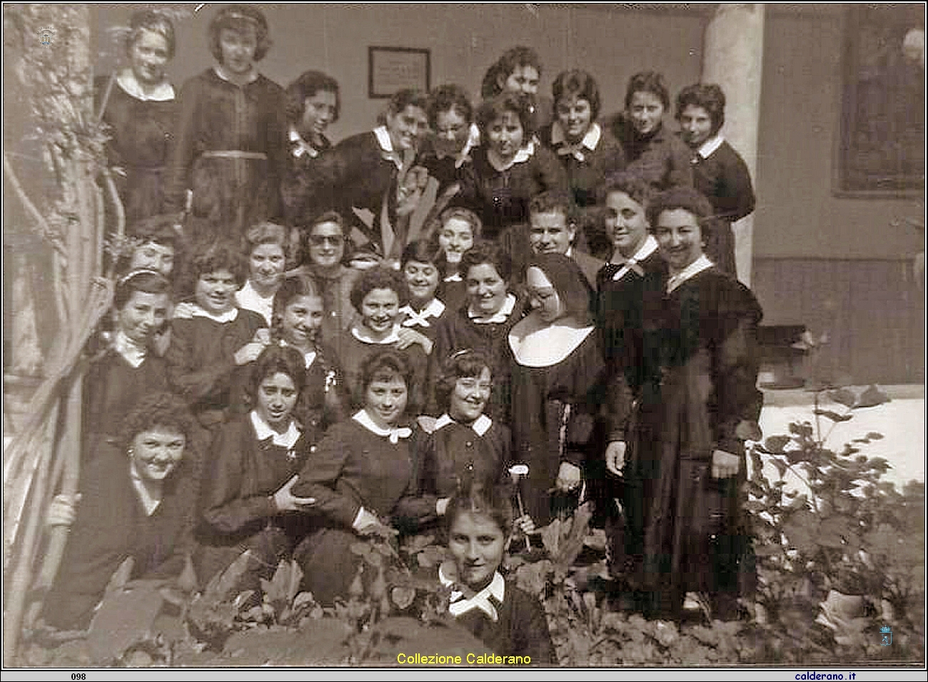 Quarta Magistrale all'Istituto Parificato De Pino.jpg