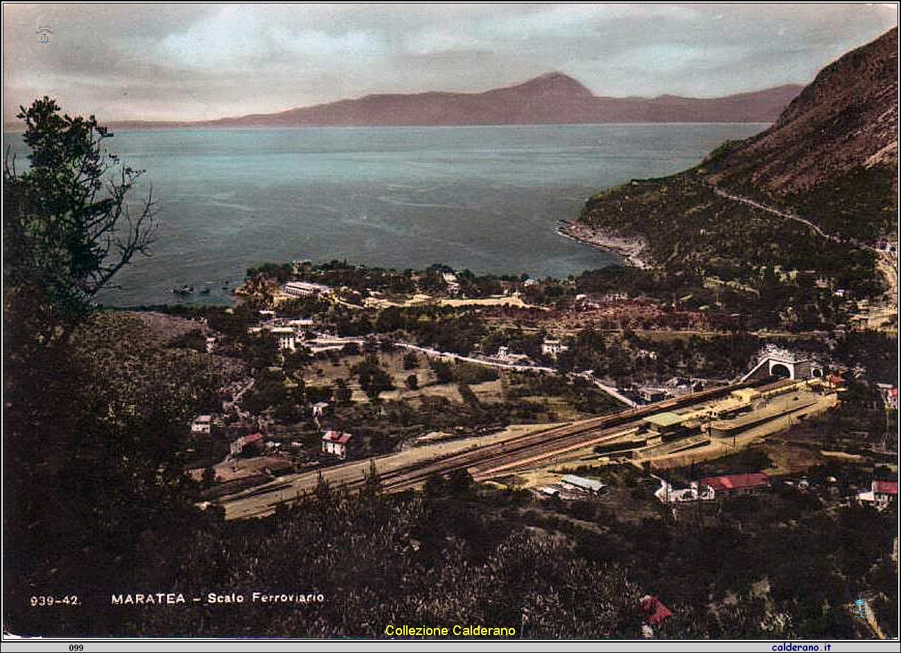 Cartolina - Scalo Ferroviario .jpg