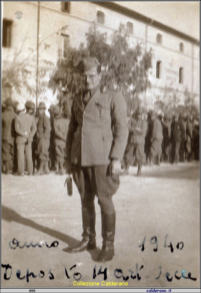 Guido D'Orlando al Deposito 14 art. Lecce 1940.jpg
