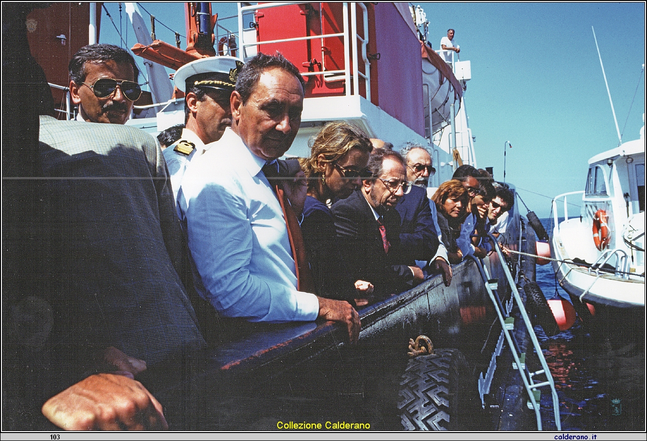 Francesco Sisinni con il Ministro Alberto Ronchey .jpeg
