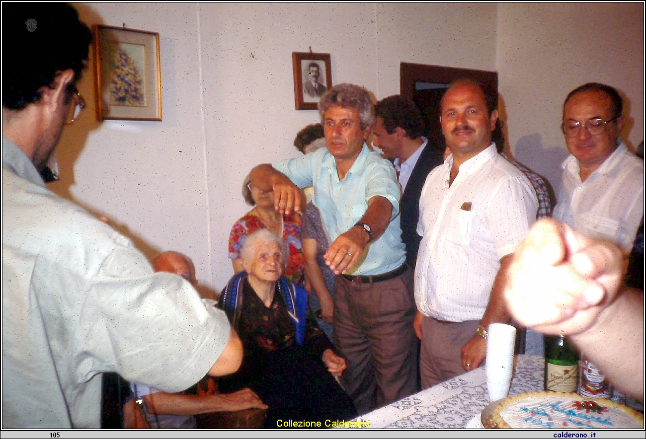Festeggiando i 100 anni di Maria Argiro' Luardo.jpg