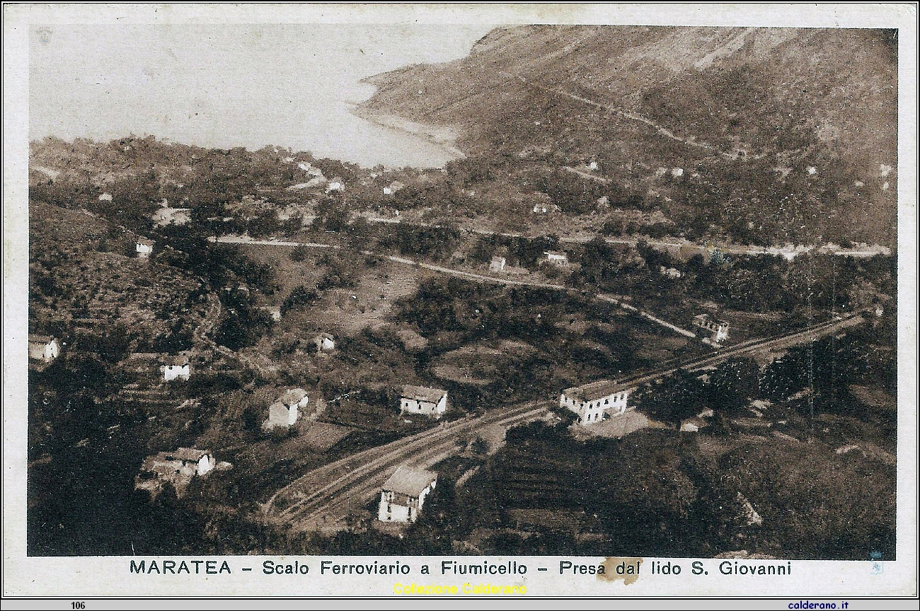 Cartolina - Scalo ferroviario a Fiumicello .jpg