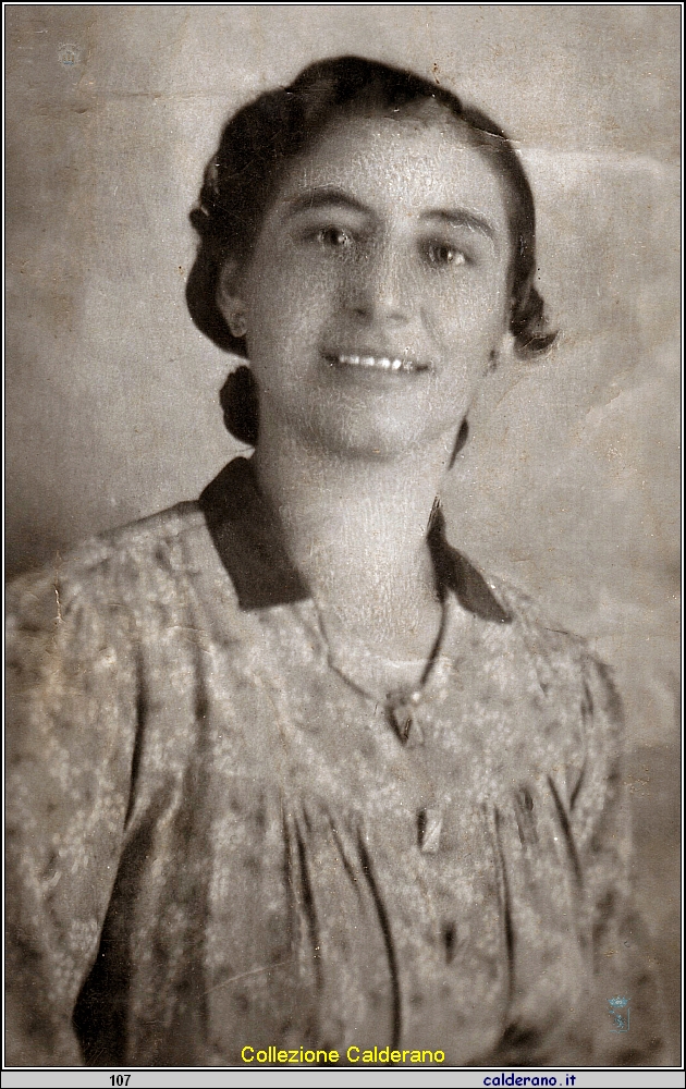 Ragazza - 18-12-1947.jpeg