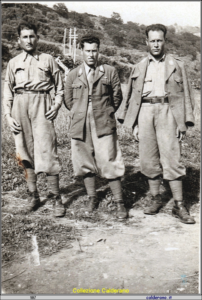 Tre soldati Marateoti.jpeg