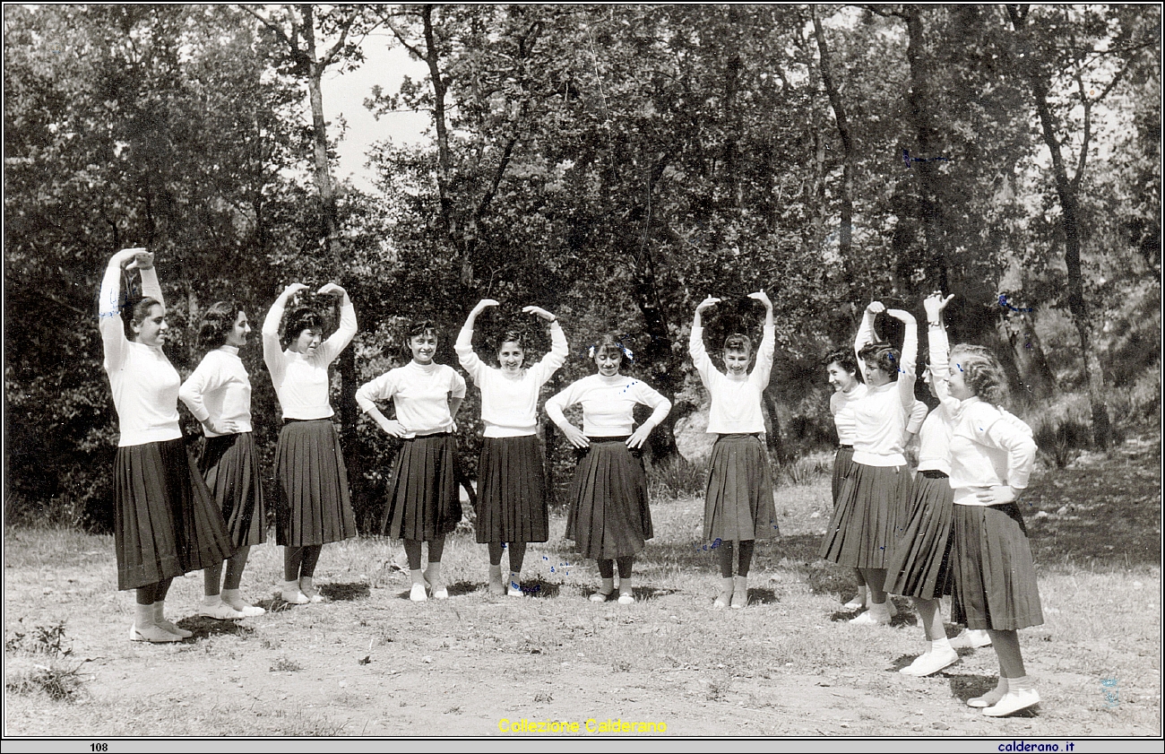 Saggio Ginnico della III^ media anno 1954-55.jpeg