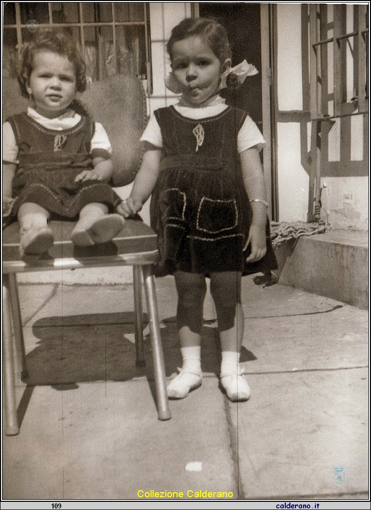 Patricia y Rossana Limongi 01.jpg