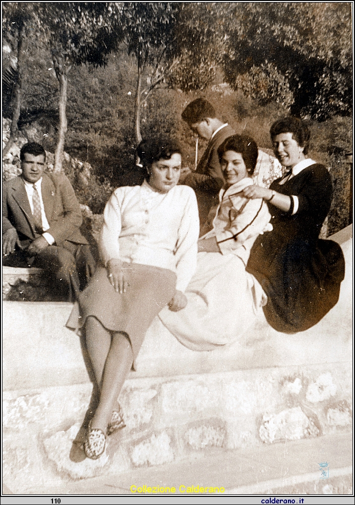 Iginio e Iris Pitotti Calderano, Silvana Colavolpr ed Emilia Calderano.jpeg