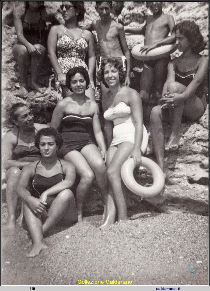 Insieme sulla spiaggia cugini Calderano e Colavolpe.jpeg