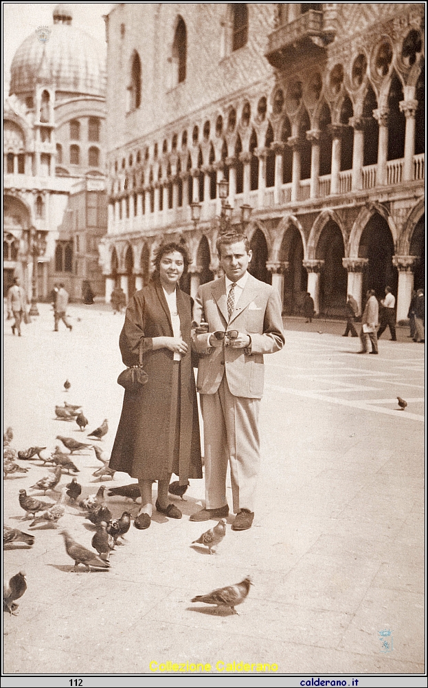Maria Colavoplpe e Domingo Limongi a Piazza San Marco.jpg
