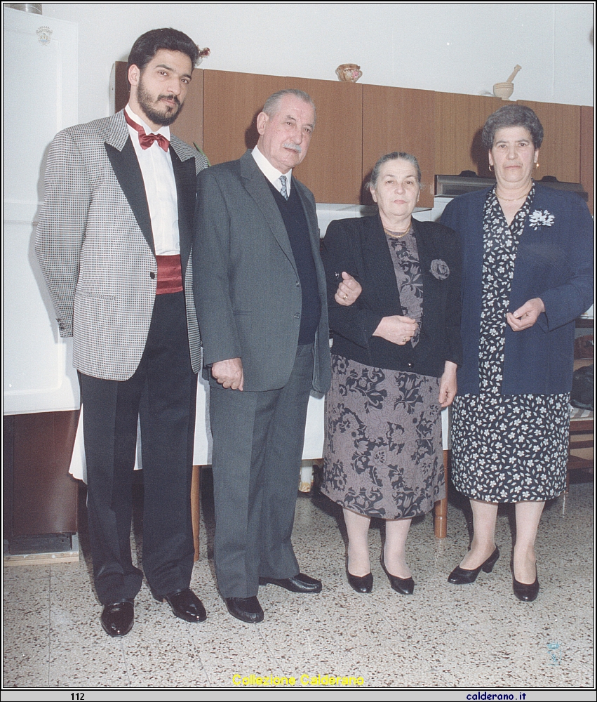 Mario e Biagio Colavolpe, Maria Mazzeo e Antonietta Panza 31-3-1990.jpeg