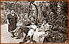 Nel giardino Adelaide Spagnolo, Luigi, Filomena e Adelaide Calderano e Liliana Colavolpe.jpeg