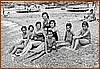 Sulla Spiaggia di Fiumicello Franca, Cristina, Liliana, Emilia, Silvana, Ciccillo, Luciana e Biasino.jpeg