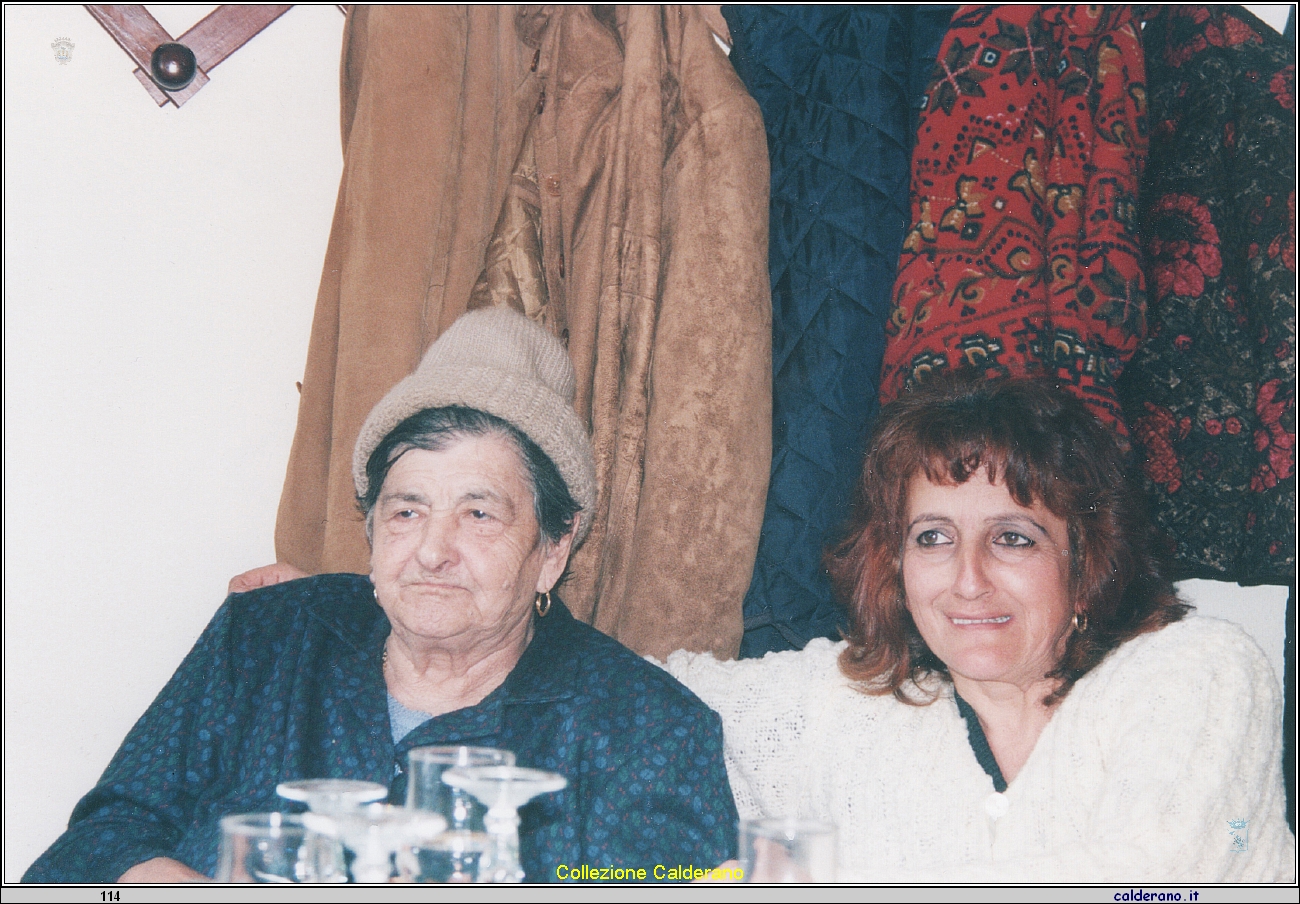 Maria e Caterina Maimone .jpeg