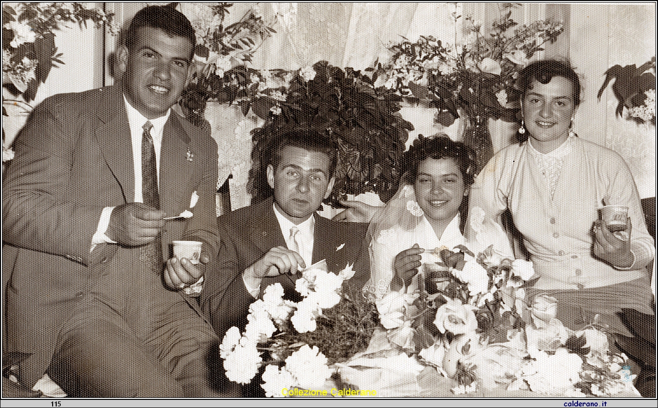 Nozze con Iginio Pitotti Calderano, Domingo Limongi, Maria Colavolpe ed Iris Calderano Pitotti.jpeg