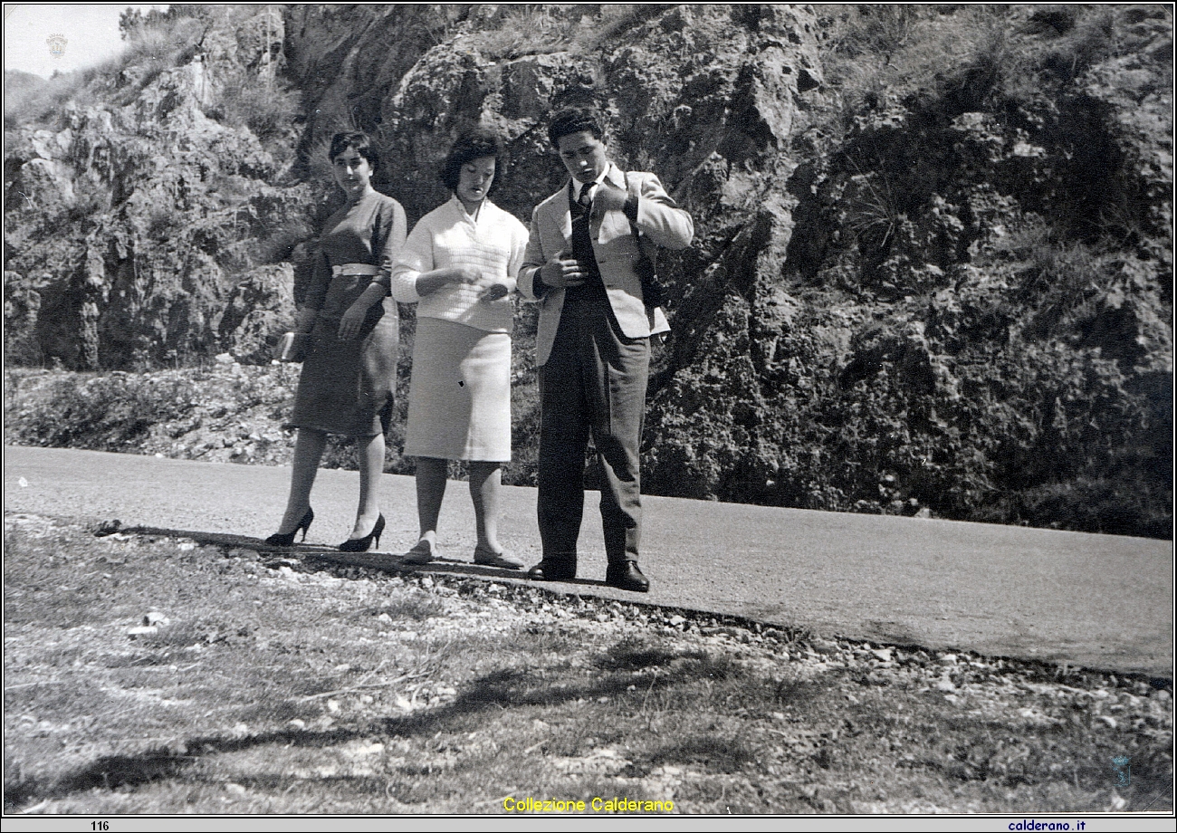 Mara Mazzei , Liliana Colavolpe e Biasino Calderano Senior.jpeg