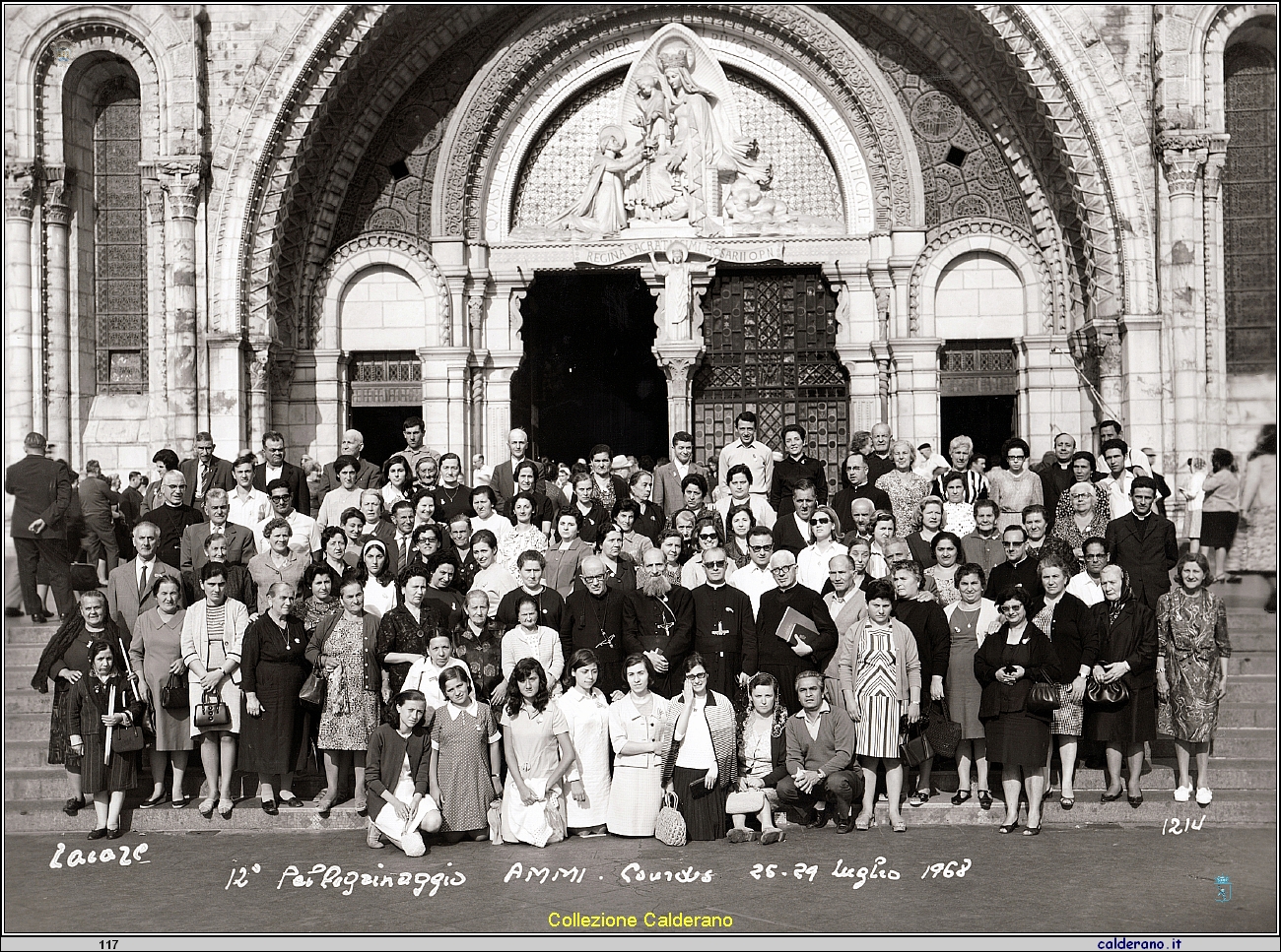 Lourdes con Pellegrini Marateoti 1968picc.jpg