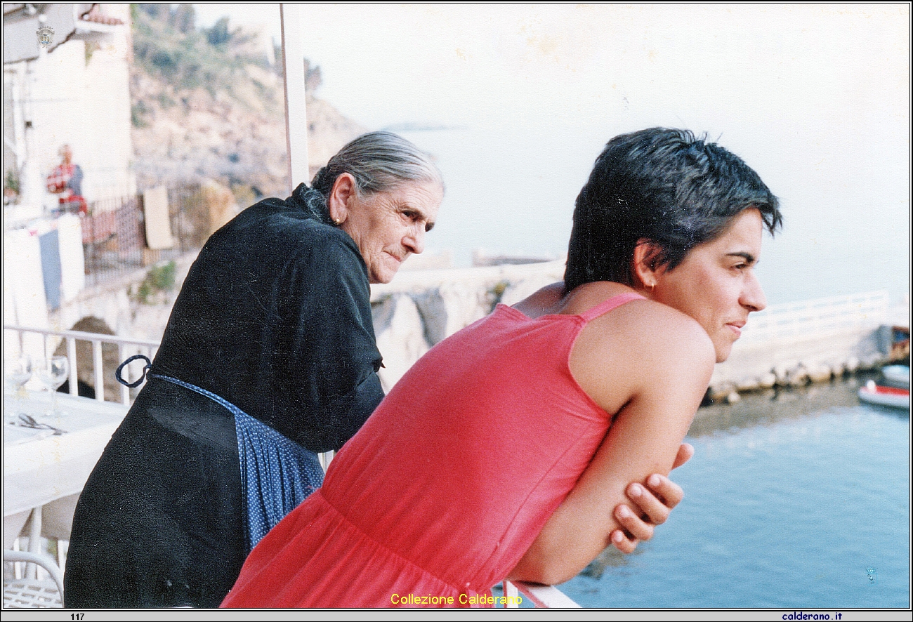 Nonna Gina e Biagina Limongi 30-9-1982.jpeg