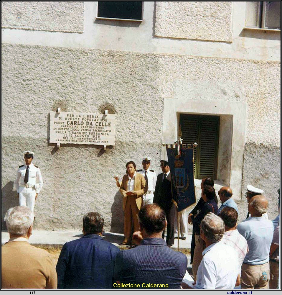 Scoprimento dal Sindaco Fernando Sisinni della lapide a Carlo Da Celle ai Cappuccini.jpg