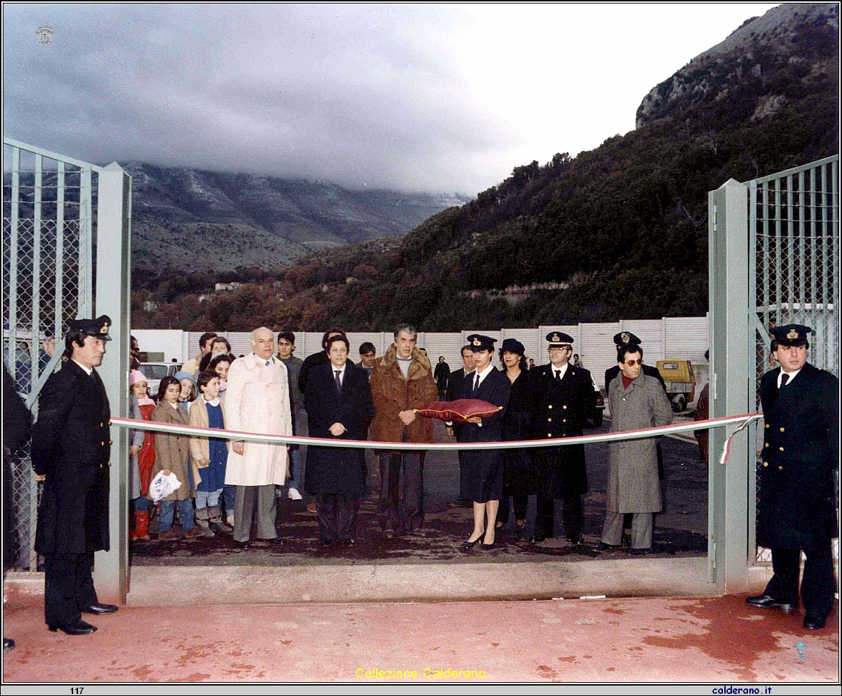 Taglio del nastro all'inaugurazione del Campo sportivo Europa.jpg