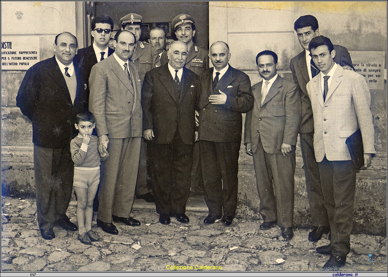 Venturino Picardi con Aristide Limongi, Domenico Limongi Fioravante, Biagio Schettino e Biagio Vitolo.jpg