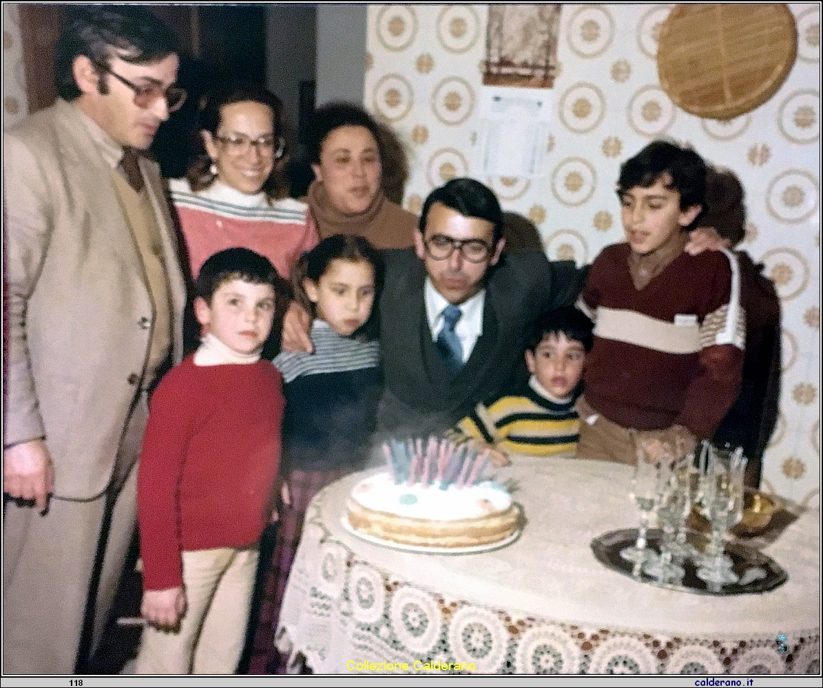 Eugenio De Rosa spegne 40 candeline 10-3-1981.jpg