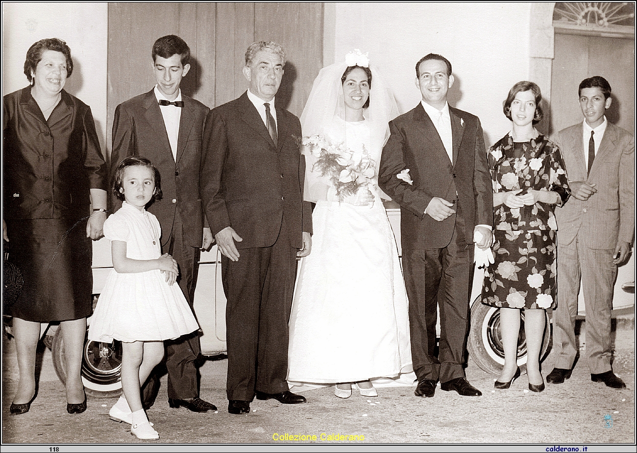 Filomena Calderano, Ciccillo Colavolpe, Giovanni Calderano, Franca Colavolpe, Arnaldo Schettino, Liliana e Biasino Colavolpe.jpeg