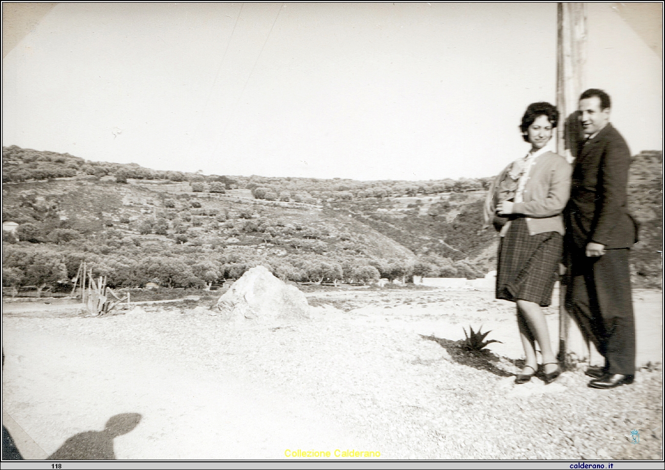 Franca Colavolpe e Arnaldo Schettino.jpg