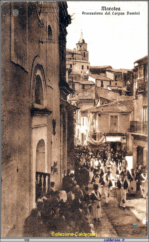 Cartolina - Processione del Corpus Domini.jpg
